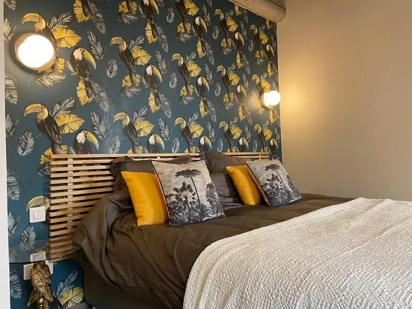 Domaine Cap Rubis Bed & Breakfast Paradou