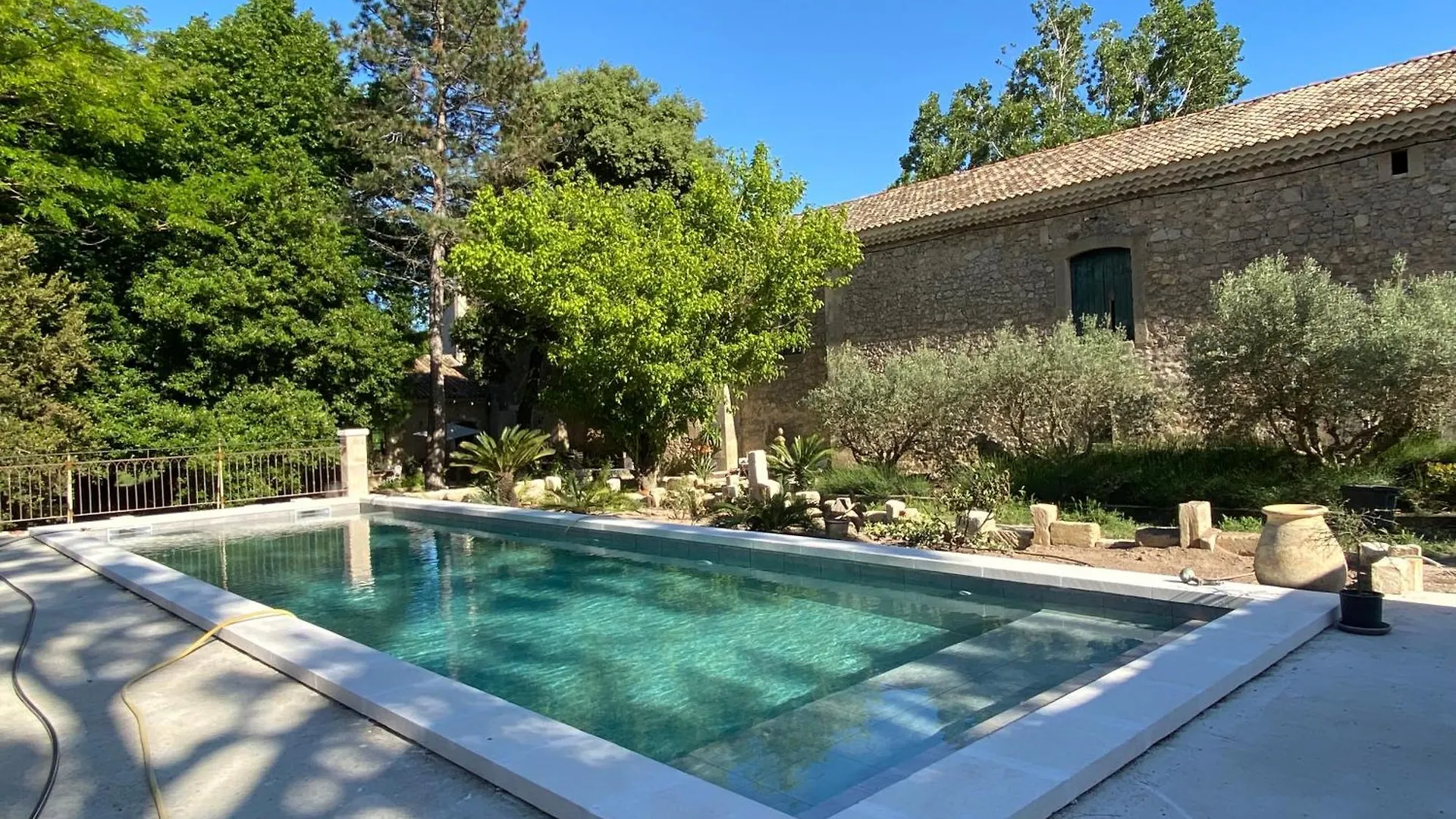 Domaine Cap Rubis Bed & Breakfast Paradou 0*,  France