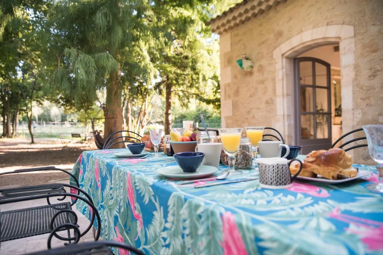 Domaine Cap Rubis Bed & Breakfast Paradou